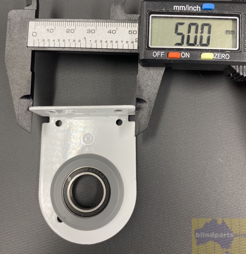 Acmeda intermediate bearing bracket Easy-Link white