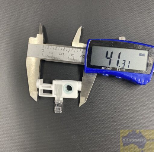 Vertical carrier removeable hook metal spacer
