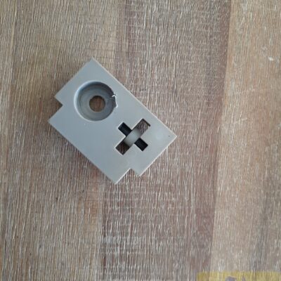 Return end or idler end Kresta Vertical Blinds...vintage V40 replacement idler end