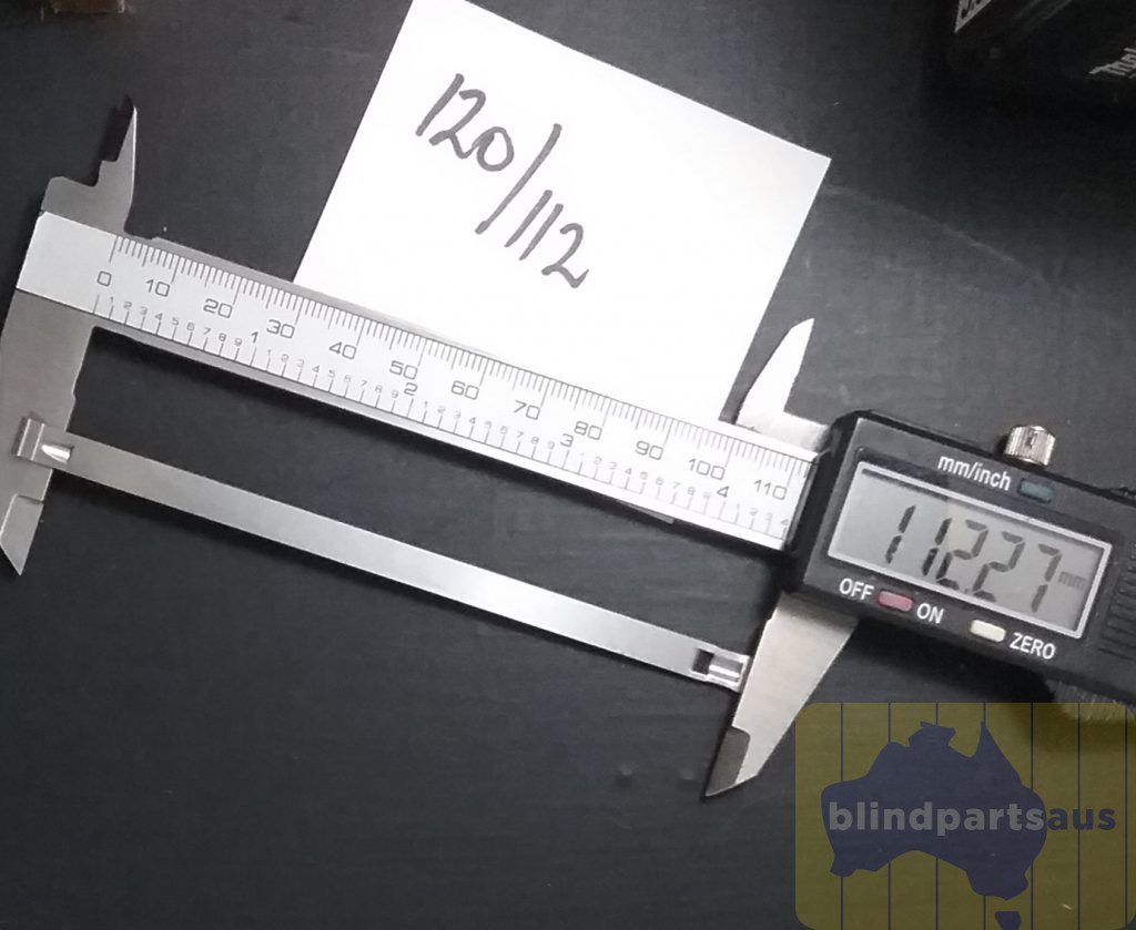 Spacer links Faber metal to suit vertical blind 127mm carriers 120/112mm