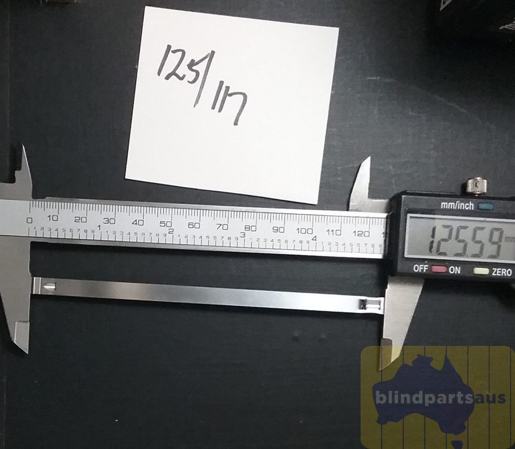 Spacer links Faber metal to suit vertical blind 127mm carriers 125/117mm