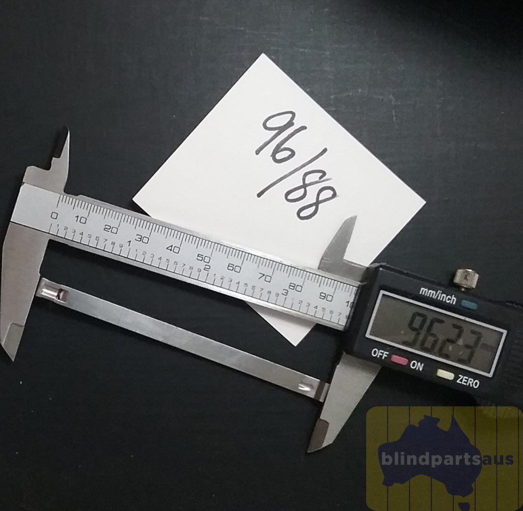 Spacer links Faber 96/88mm metal to suit vertical blind carriers
