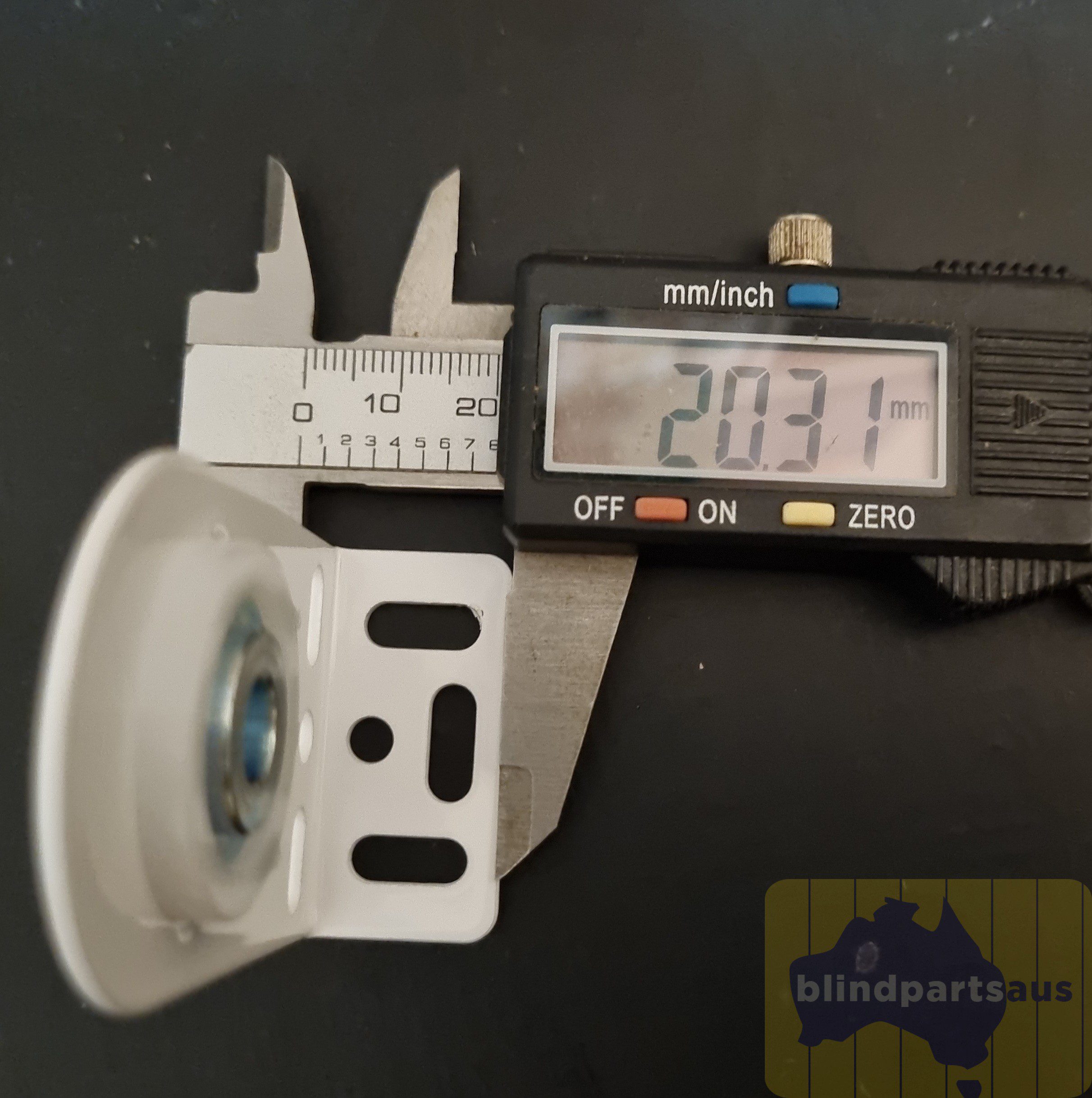 38mm Joiners & bracket set single to suit 38mm drums on roller blinds