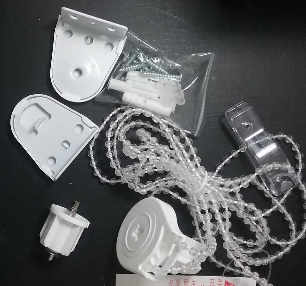 25mm Fitting kit for roller blinds Spotlight and similar white metal