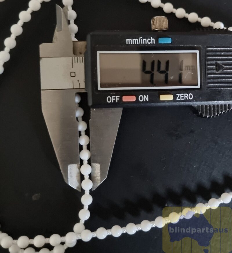 Control Chain 4.5mm - White - by the metre