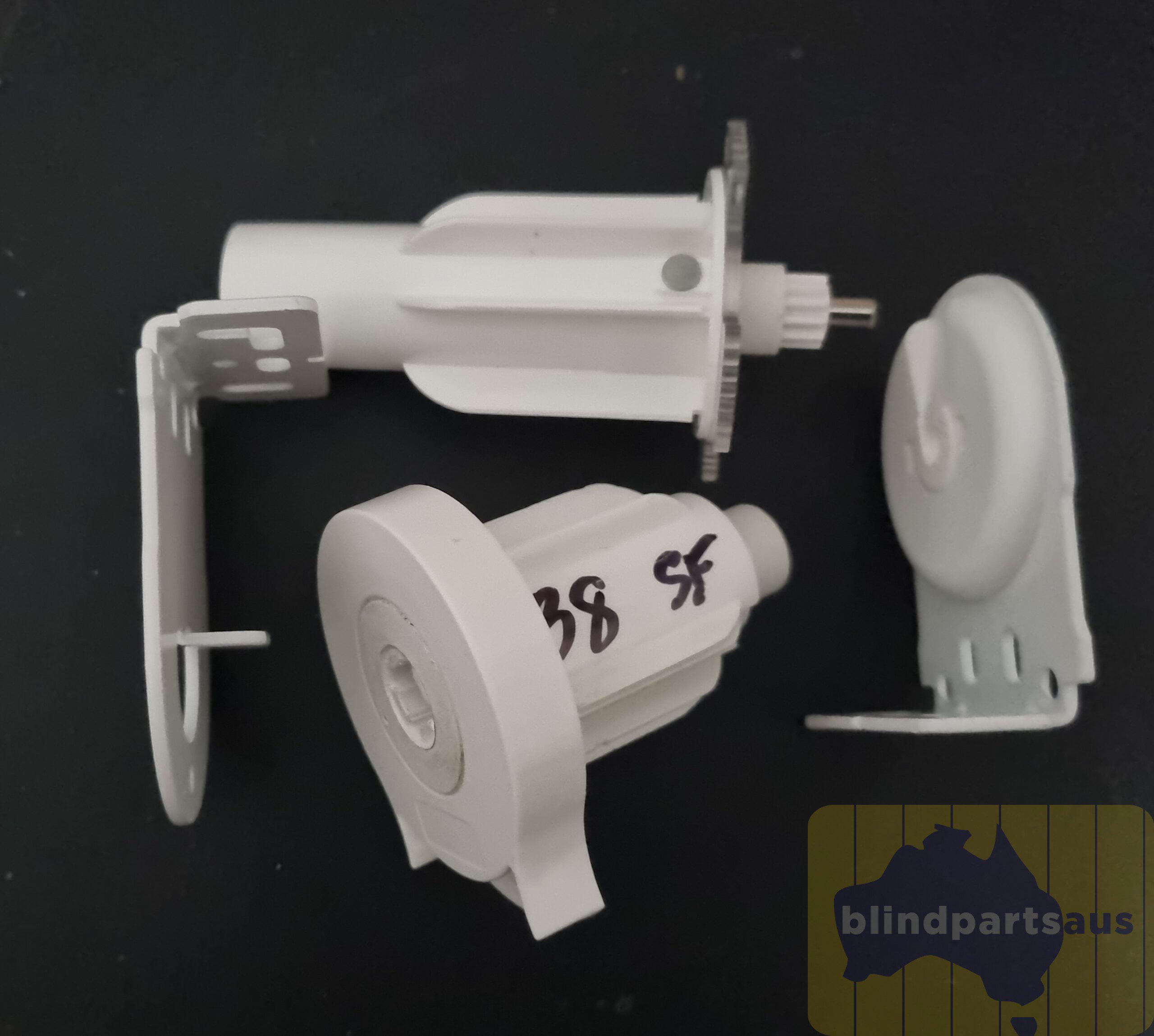 38mm Fitting kit generic flat drive style with cover for roller blind
