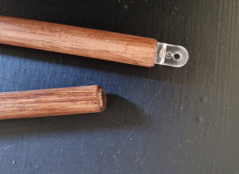Wand 600mm for venetian blinds with hook style tilter – stained