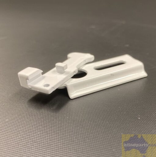 Oslo Series 73 cam and plate curtain bracket