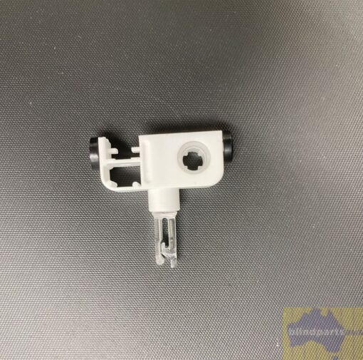 Vertical carrier plastic spacer peg type