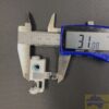 Vertical carrier removeable hook - plastic spacer white